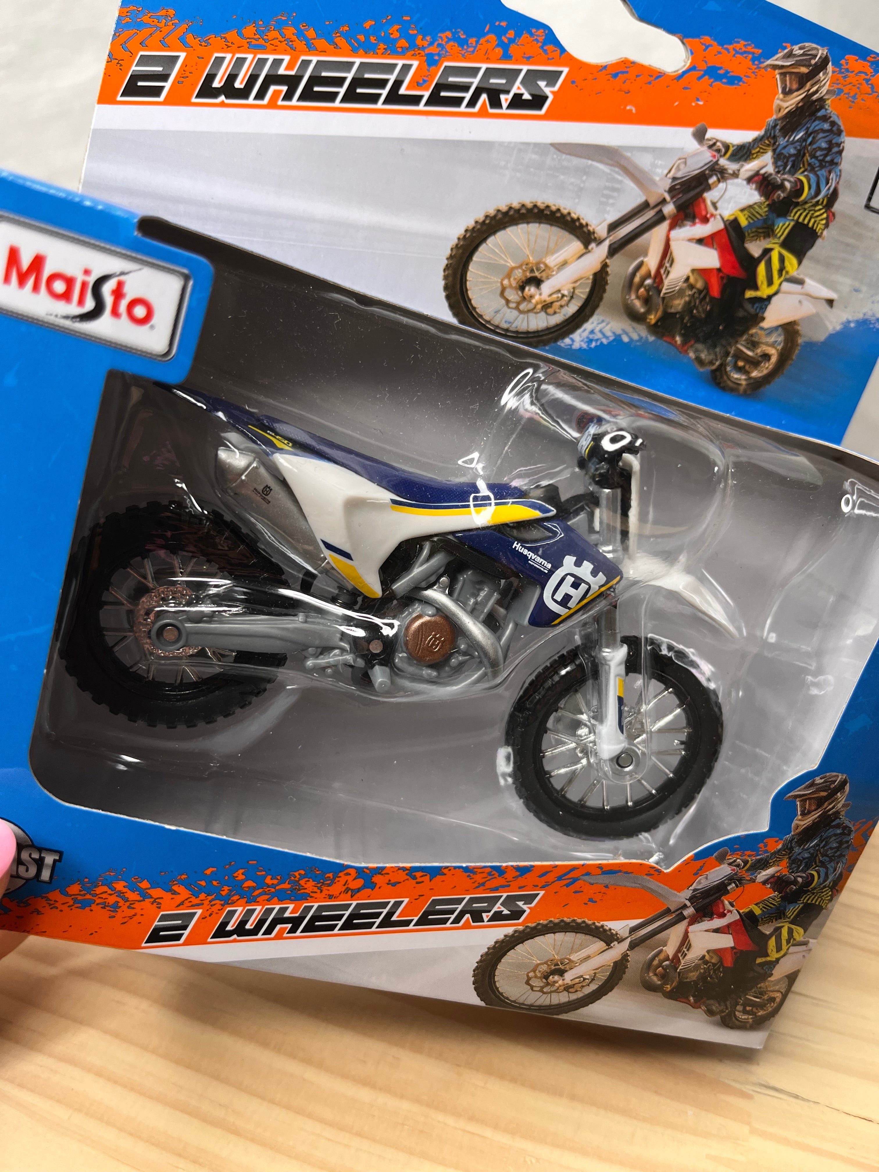 Maisto | 1:18 2 Wheeler Motorbikes - Assorted*