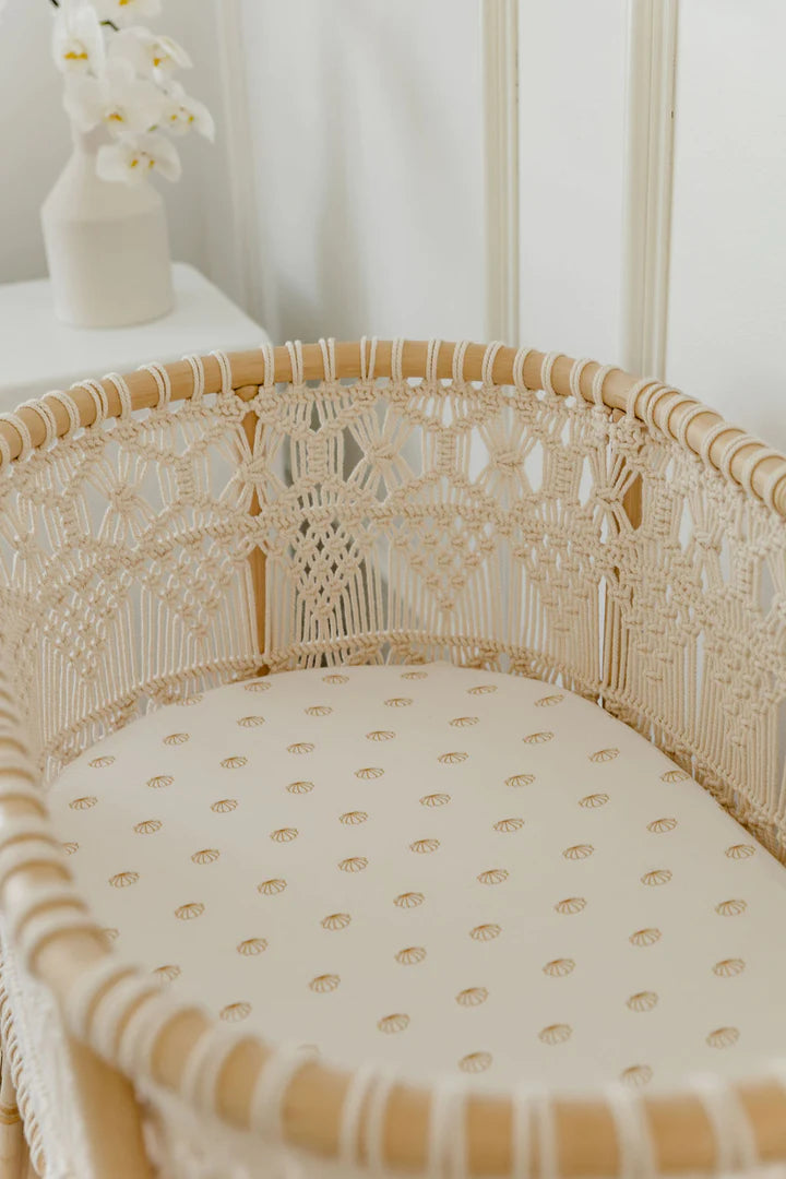 Baby 2024 bassinet woven