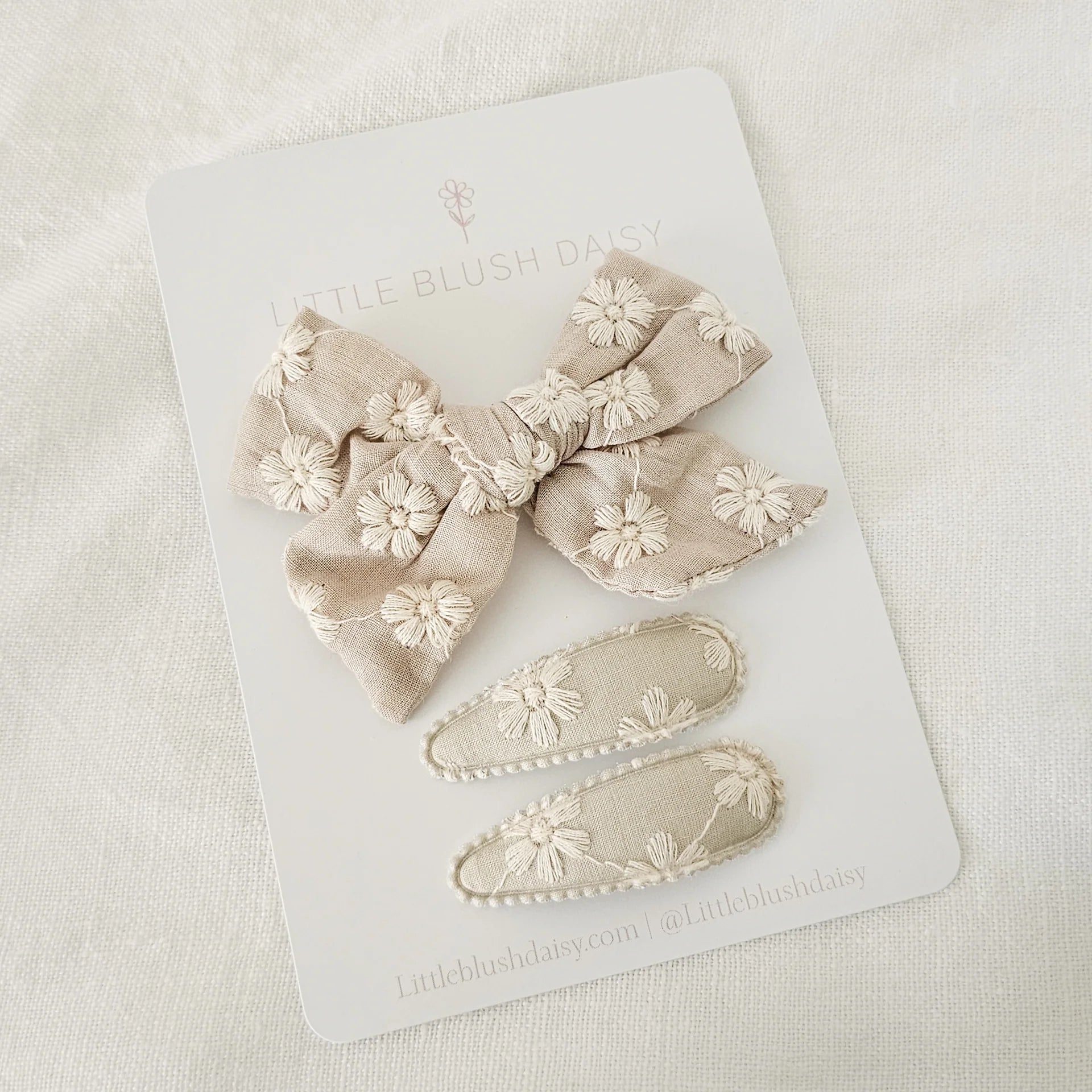 Embroidered Floral Bow & Clips Set